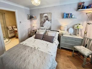 Bedroom 2- click for photo gallery